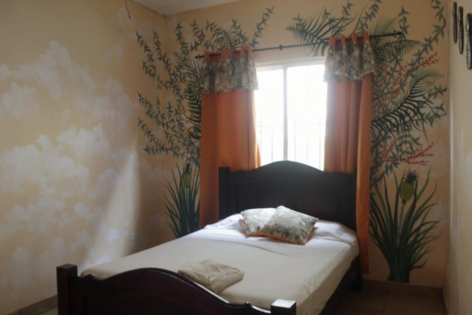 Cataleya Hostel Bocas del Toro Eksteriør bilde